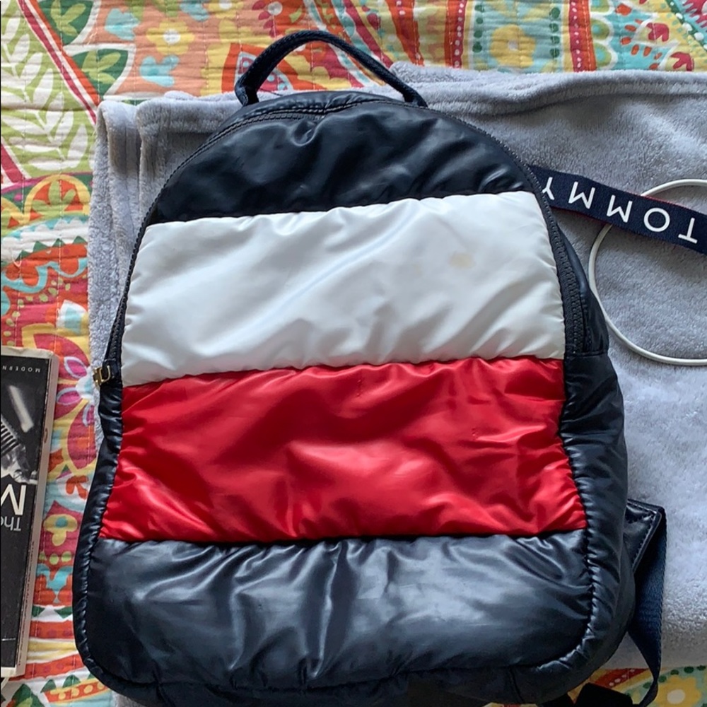 Tommy Hilfiger bag